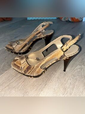 Stuart Weitzman Tan and Brown Snake-Print Slingback Stilettos